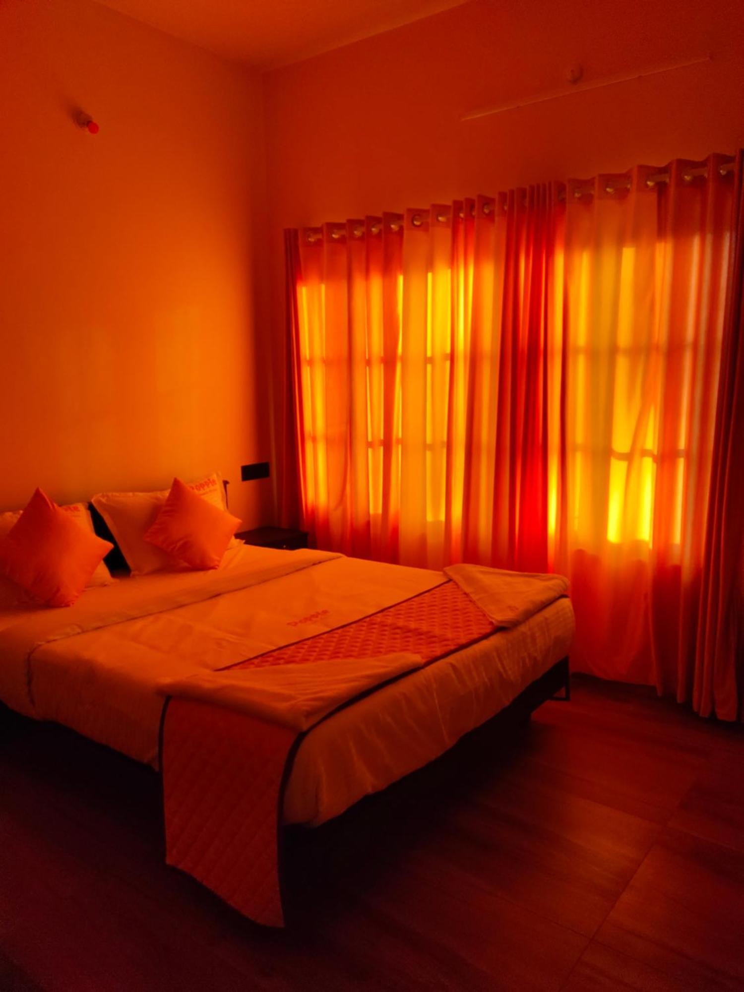Popple Beach House Varkala Ngoại thất bức ảnh