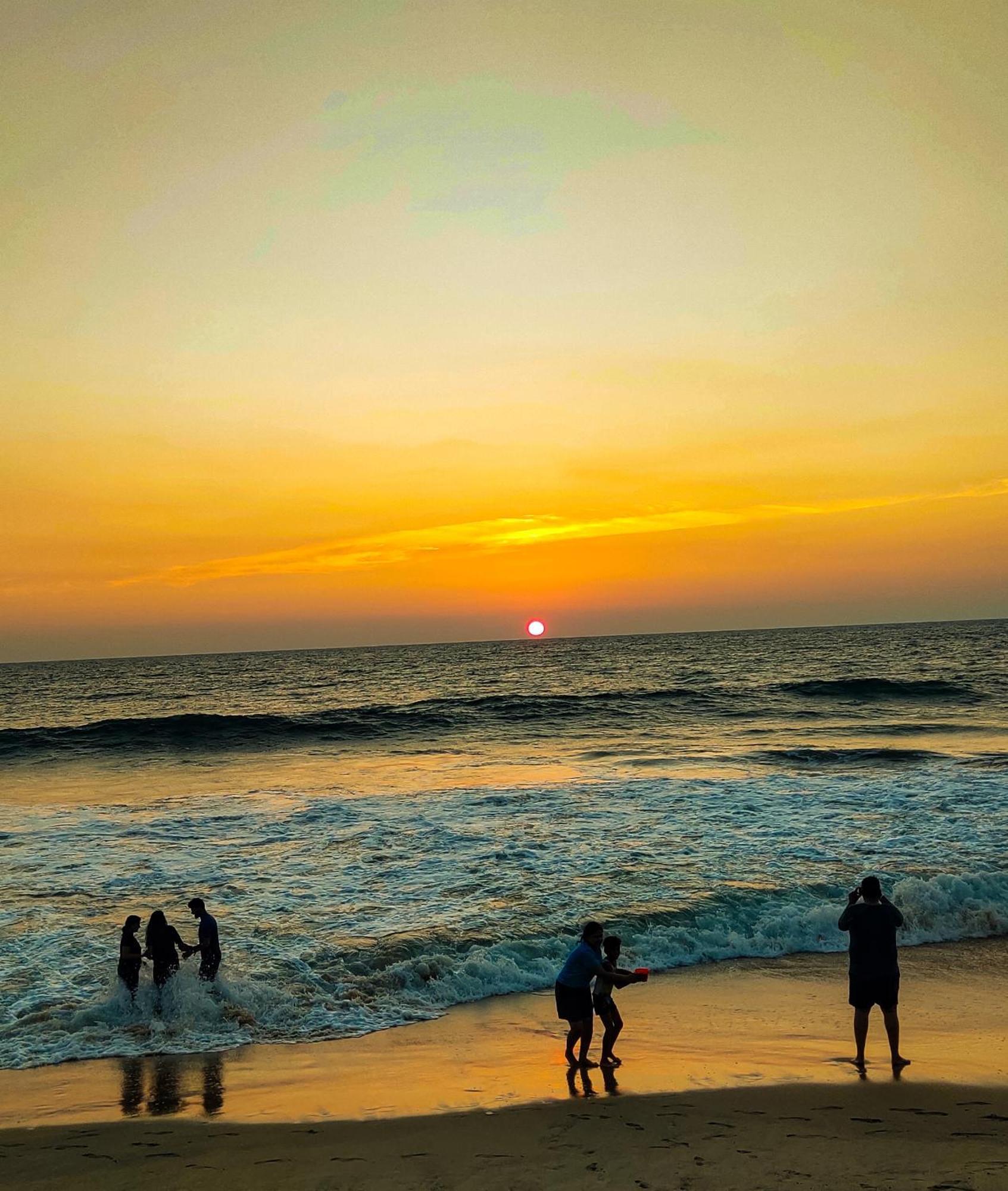 Popple Beach House Varkala Ngoại thất bức ảnh